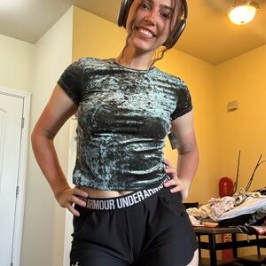 Arizona Jean Company Green Fitted Crop T-Shirt